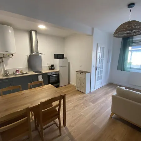 Maison De Fraichement Renovee Proche Tram Διαμέρισμα